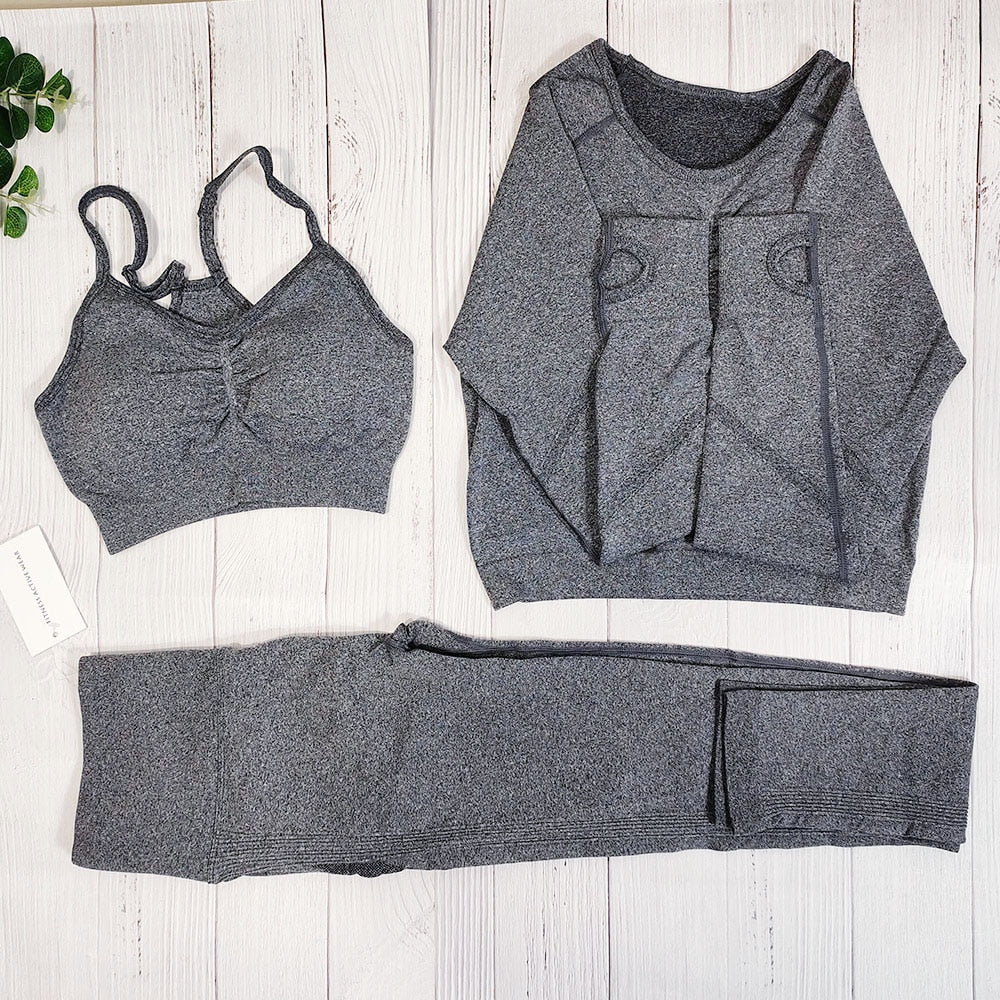 Seamless Gym Outfit Set – Top + Women's Leggings