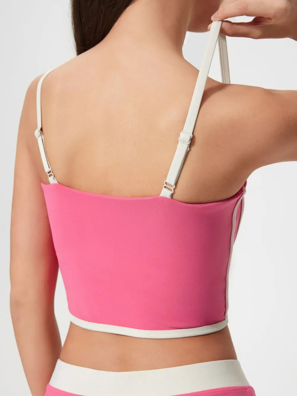 Square Neck Women's Active Cami Top – Removable Chest Pads